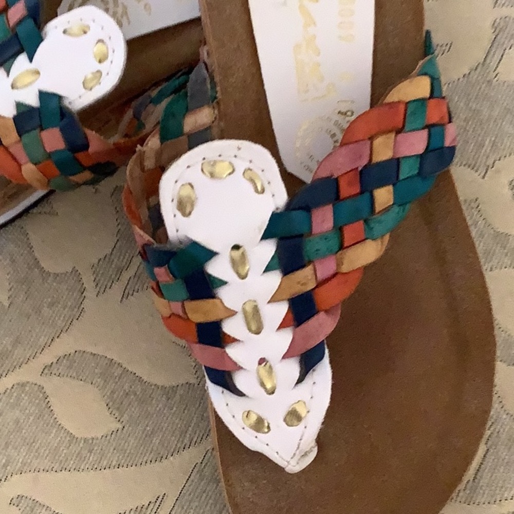 Adorable Platform Sandals 🩴 Maxx by Avalos - Picture 4 of 7